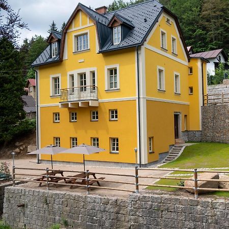 Apartmany Josefuv Dul - Lesni Brana المظهر الخارجي الصورة